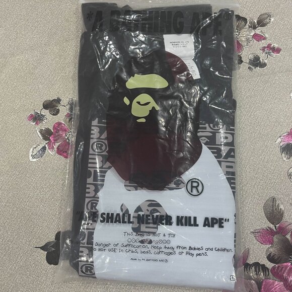 Bape T-Shirt Black - Picture 2 of 2